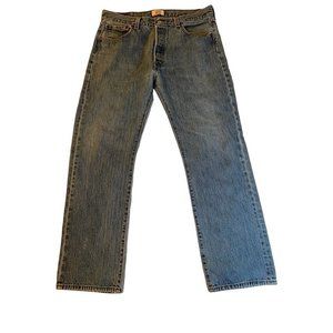 Men's Levi's  Button Fly 501 Light Wash Straight Leg Jeans Size 35 x 32